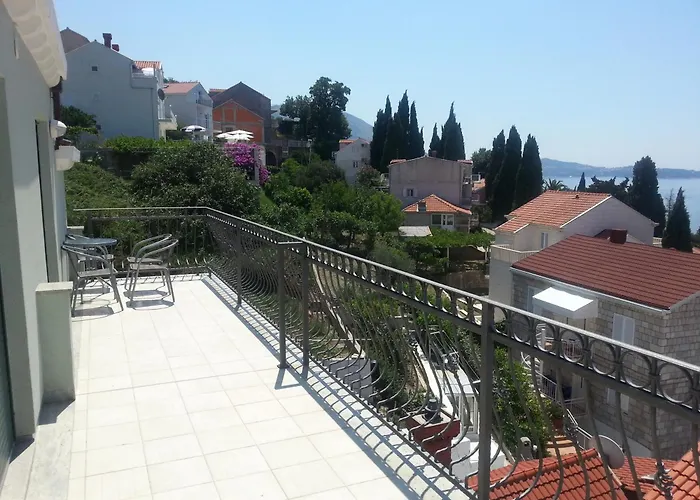 Luxury With Amazing View Appartement Mlini
