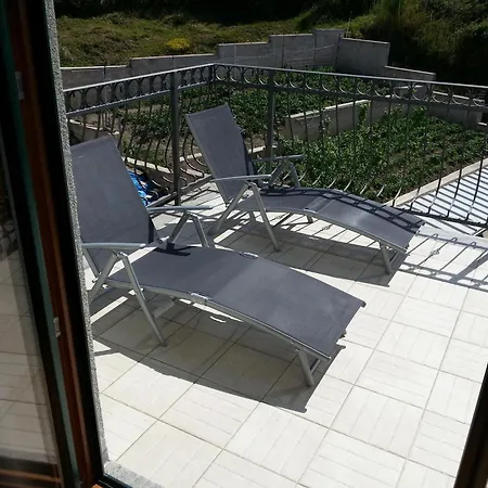 Luxury With Amazing View Apartment Mlini